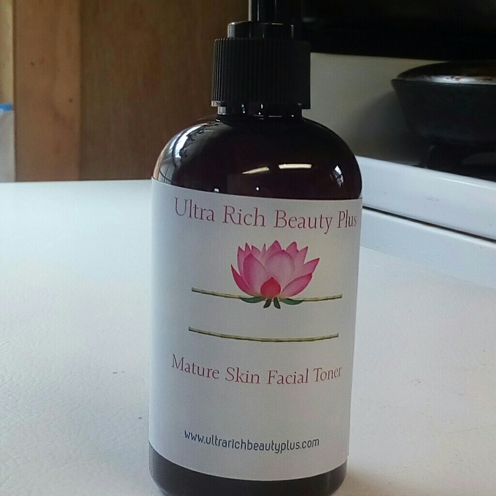 Mature Skin Facial Toner (nwot)